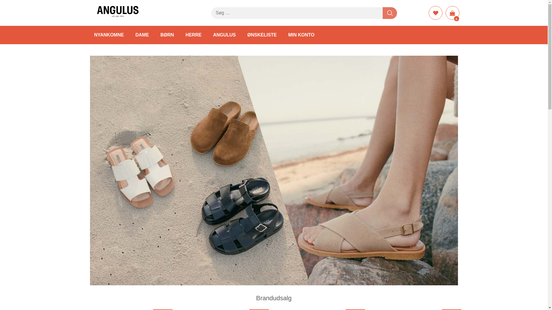 website screenshot of https://marykuehling.shop/