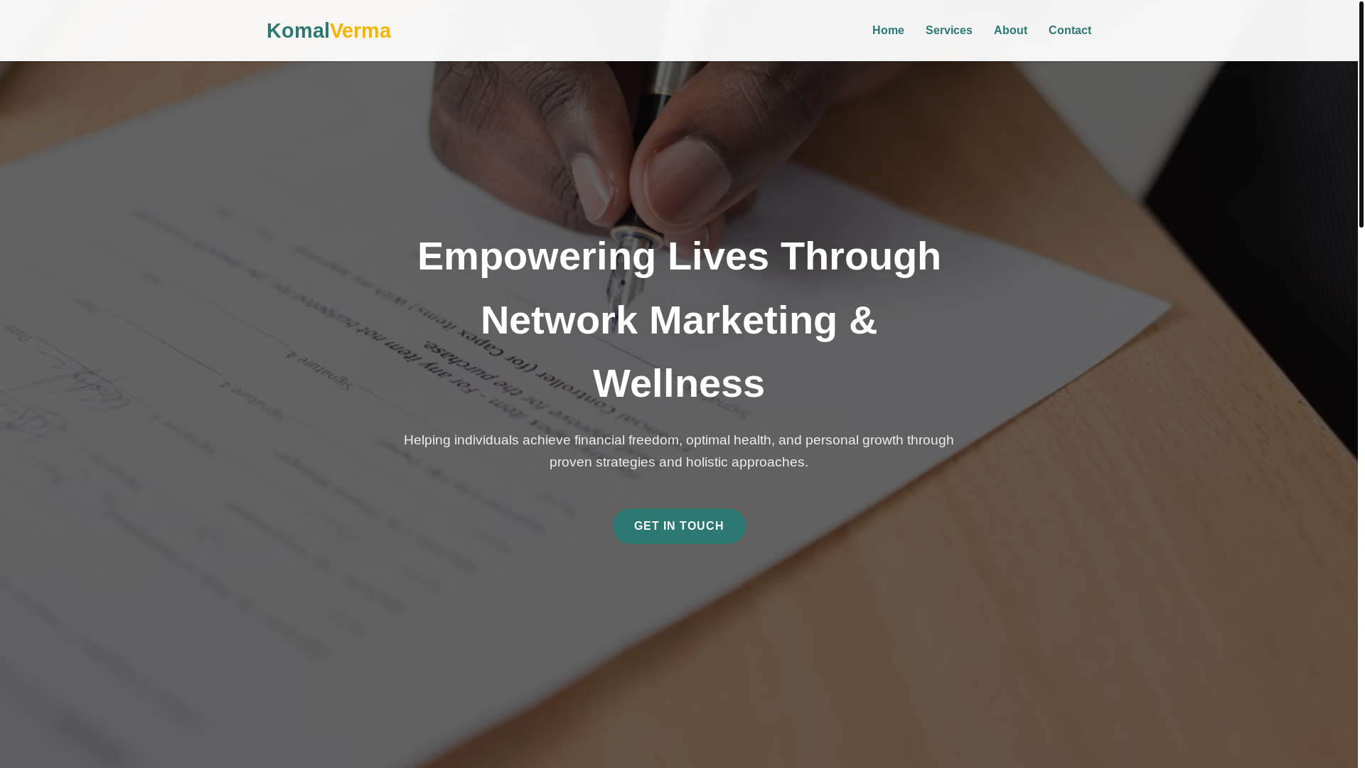 website screenshot of https://komalverma.pages.dev/