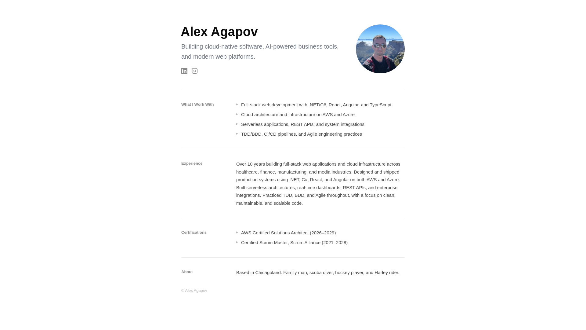 website screenshot of https://alexagapov.com/