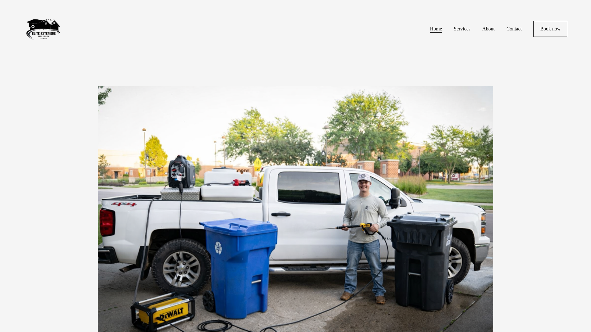 website screenshot of https://eliteexteriors51250.com/