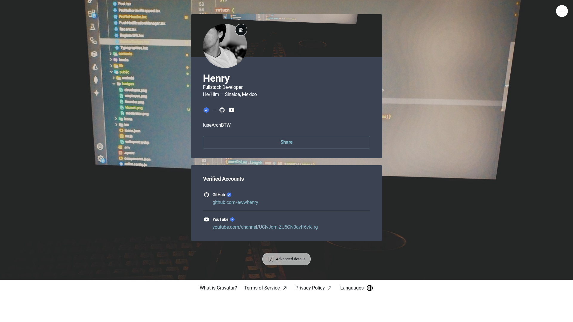 website screenshot of https://ewwhenry.link/