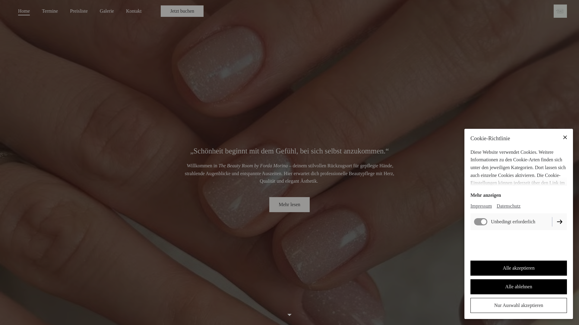 website screenshot of https://thebeautyroom077.com/