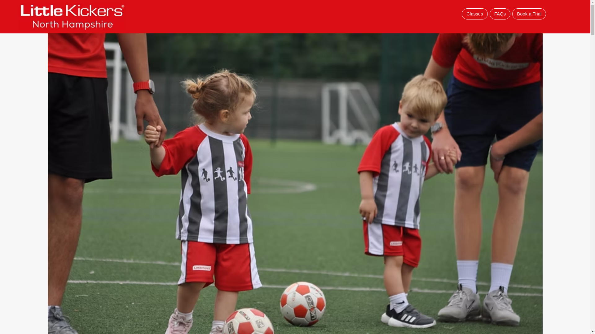 website screenshot of https://littlekickersnorthhampshire.co.uk/