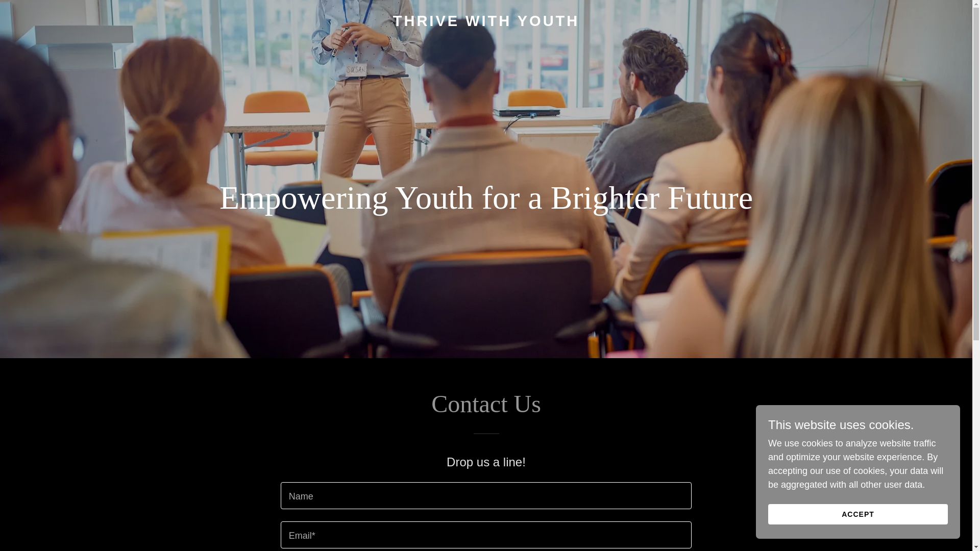 website screenshot of https://thrivewithyouth.com/
