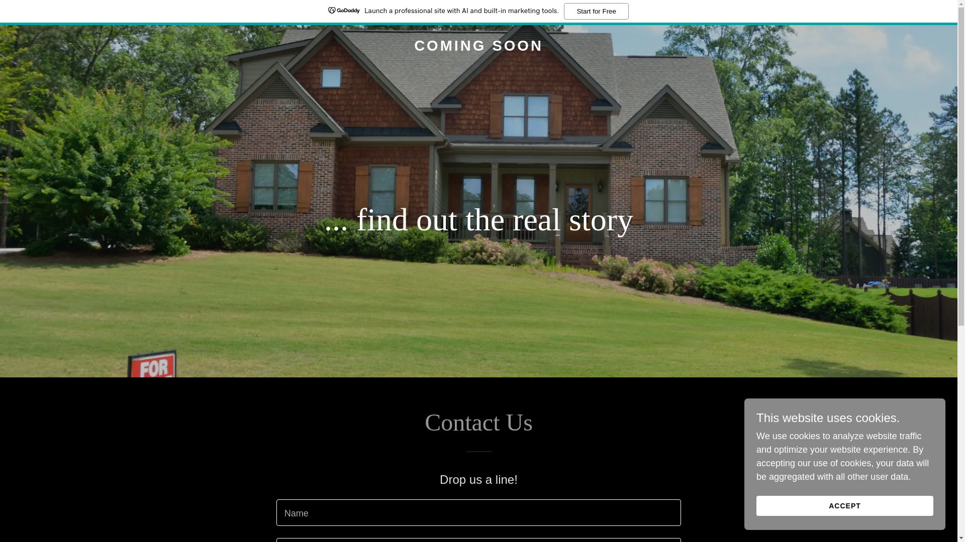 website screenshot of https://therealtracymclaughlin.com/