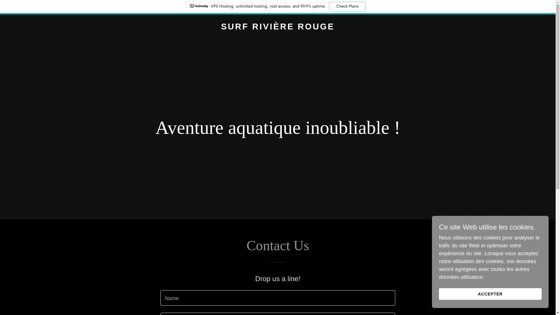website screenshot of https://surfriviererouge.com/