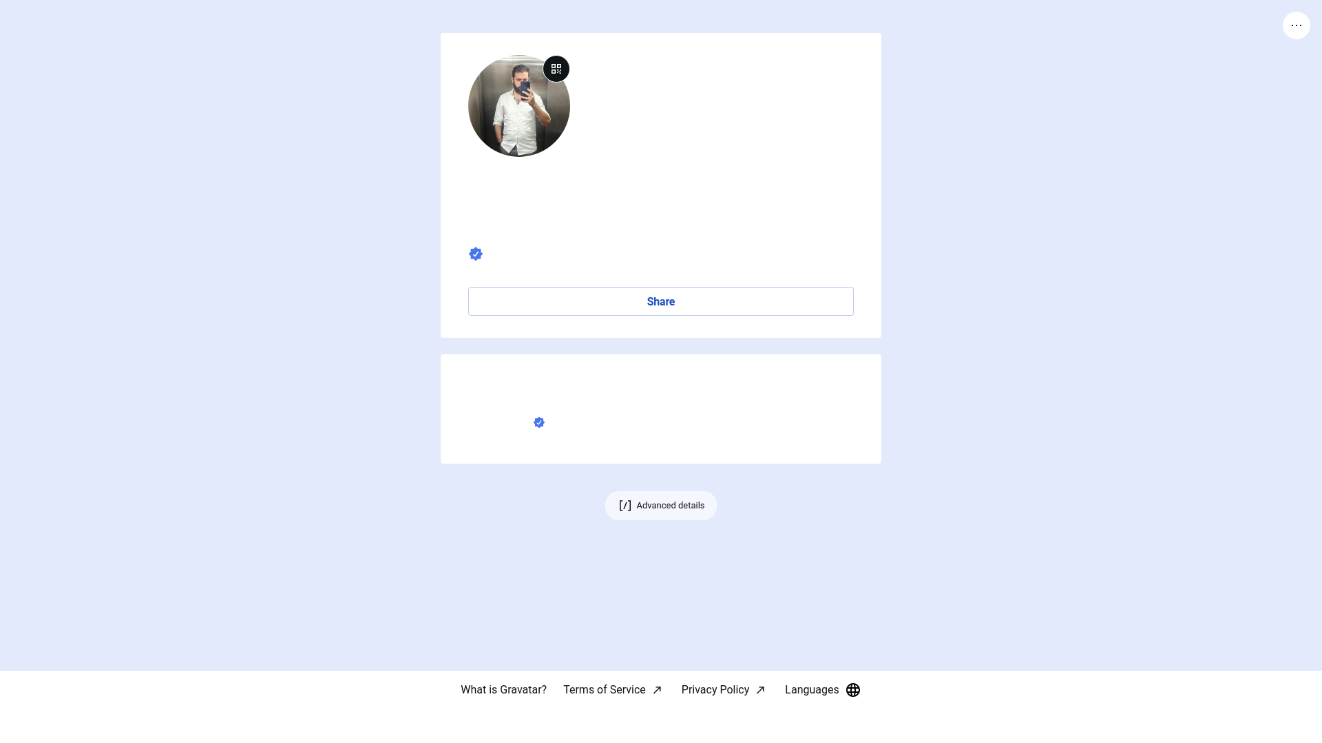 website screenshot of https://mezianeperfume.info/