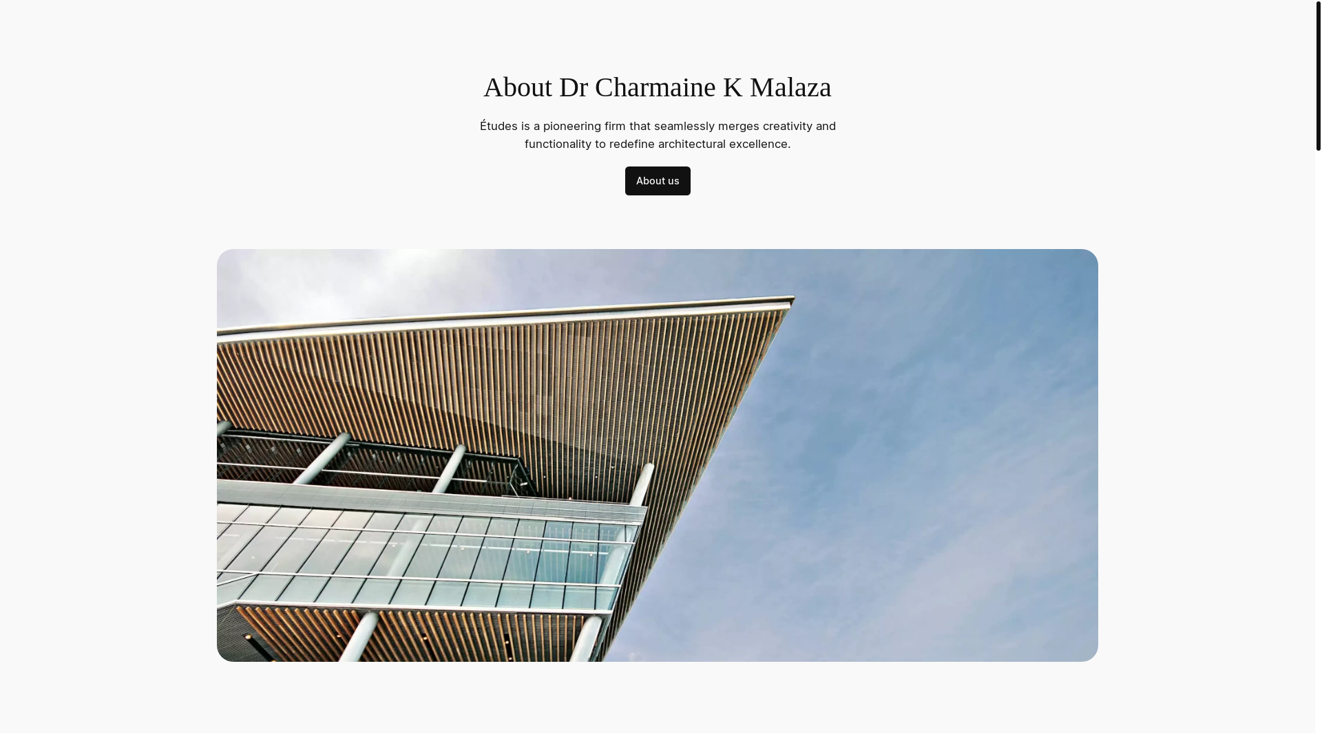 website screenshot of https://drcharmainekmalaza.co.za/