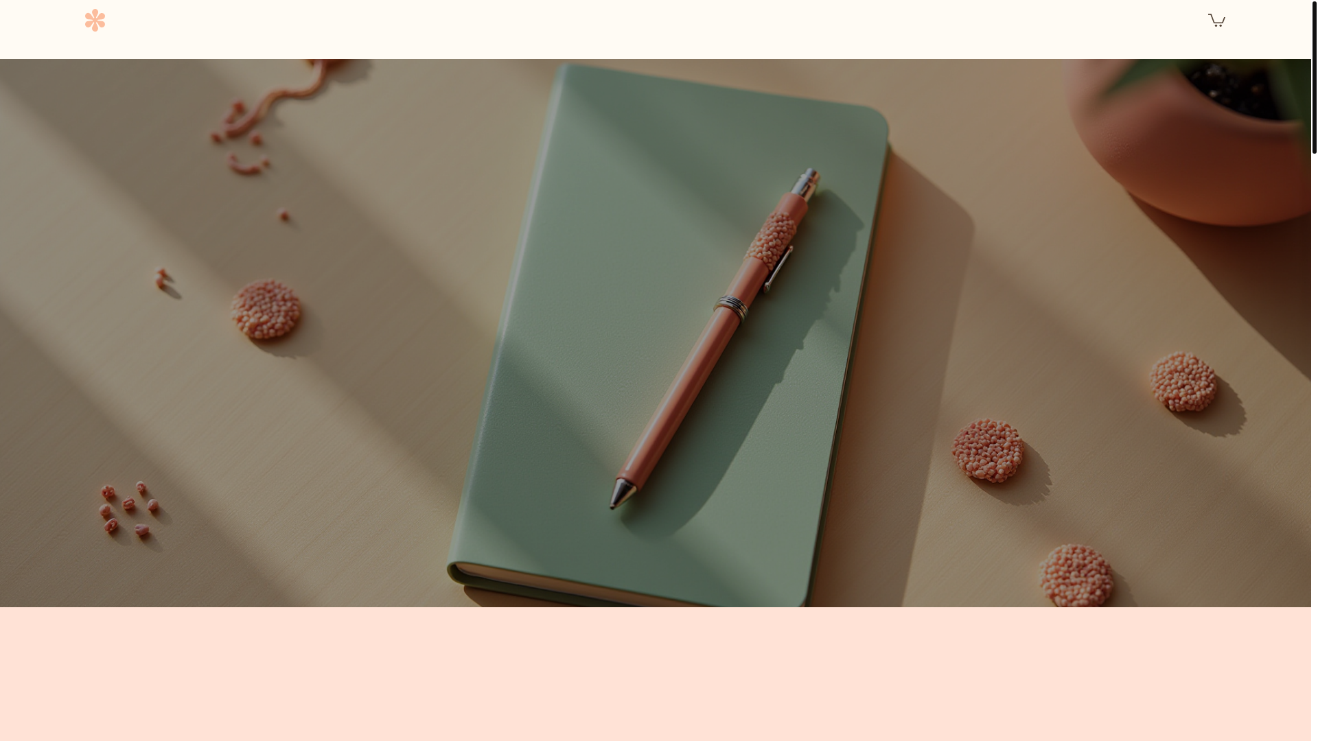 website screenshot of https://craftywithmary.com/
