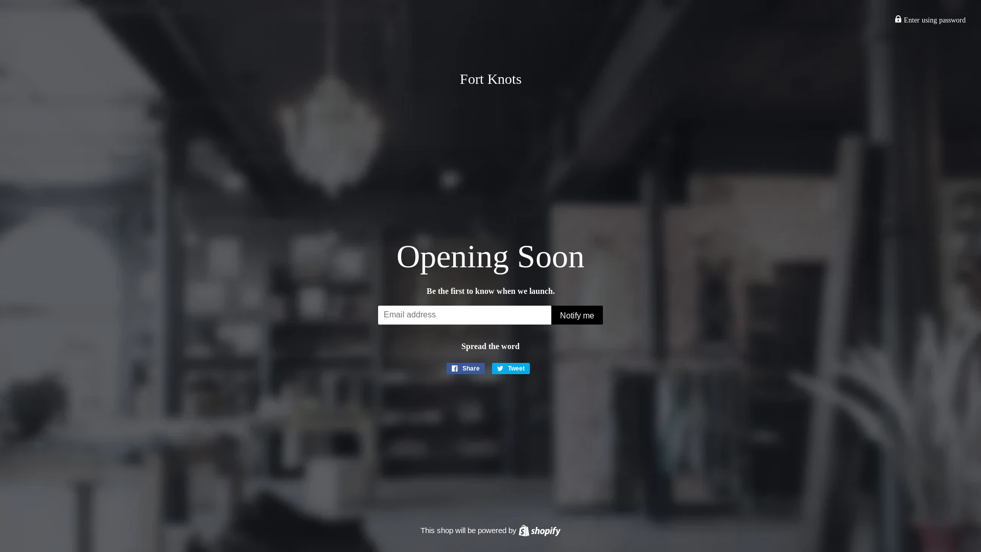 website screenshot of https://thewoollybulldog.com/