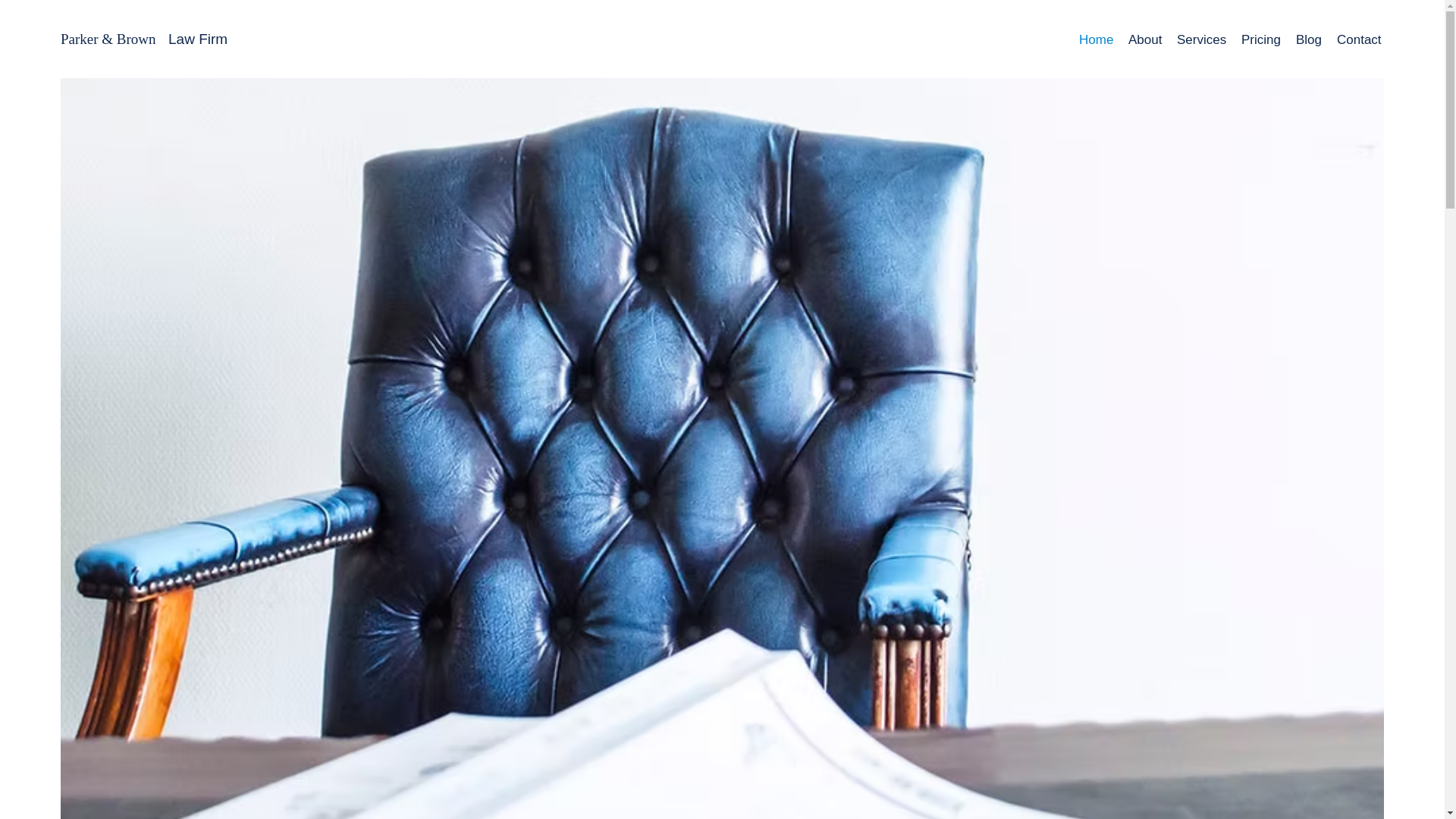 website screenshot of https://naliahukuk.com/