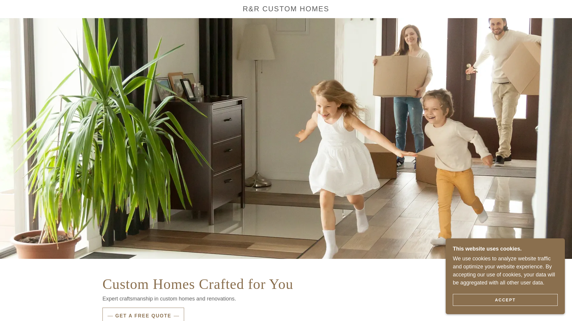 website screenshot of https://randrcustom.homes