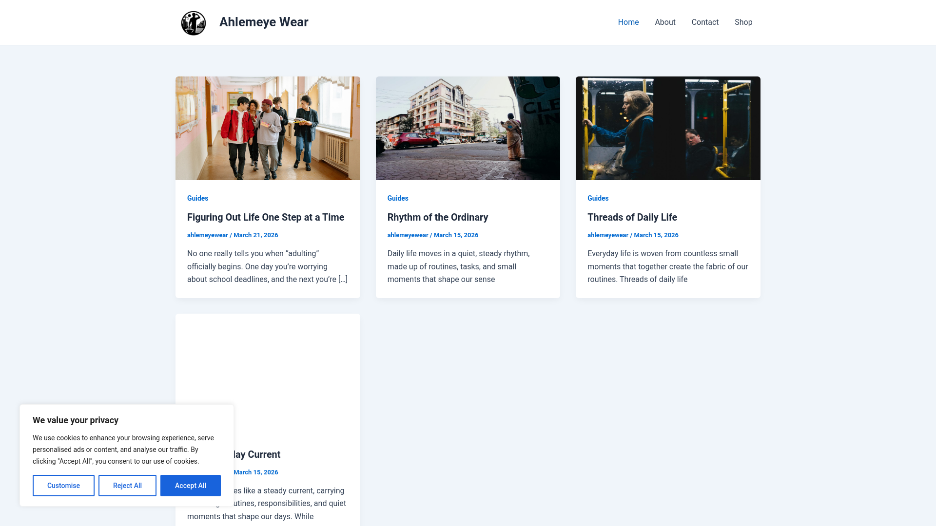 website screenshot of https://ahlemeyewear.online/