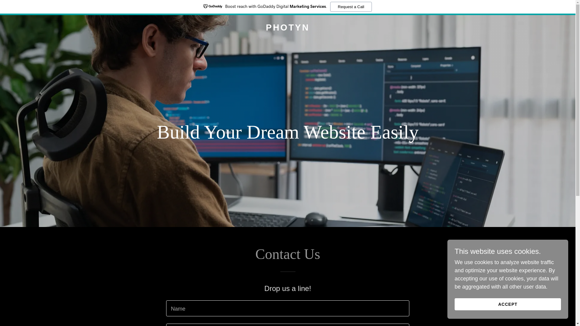 website screenshot of https://photyn.com/