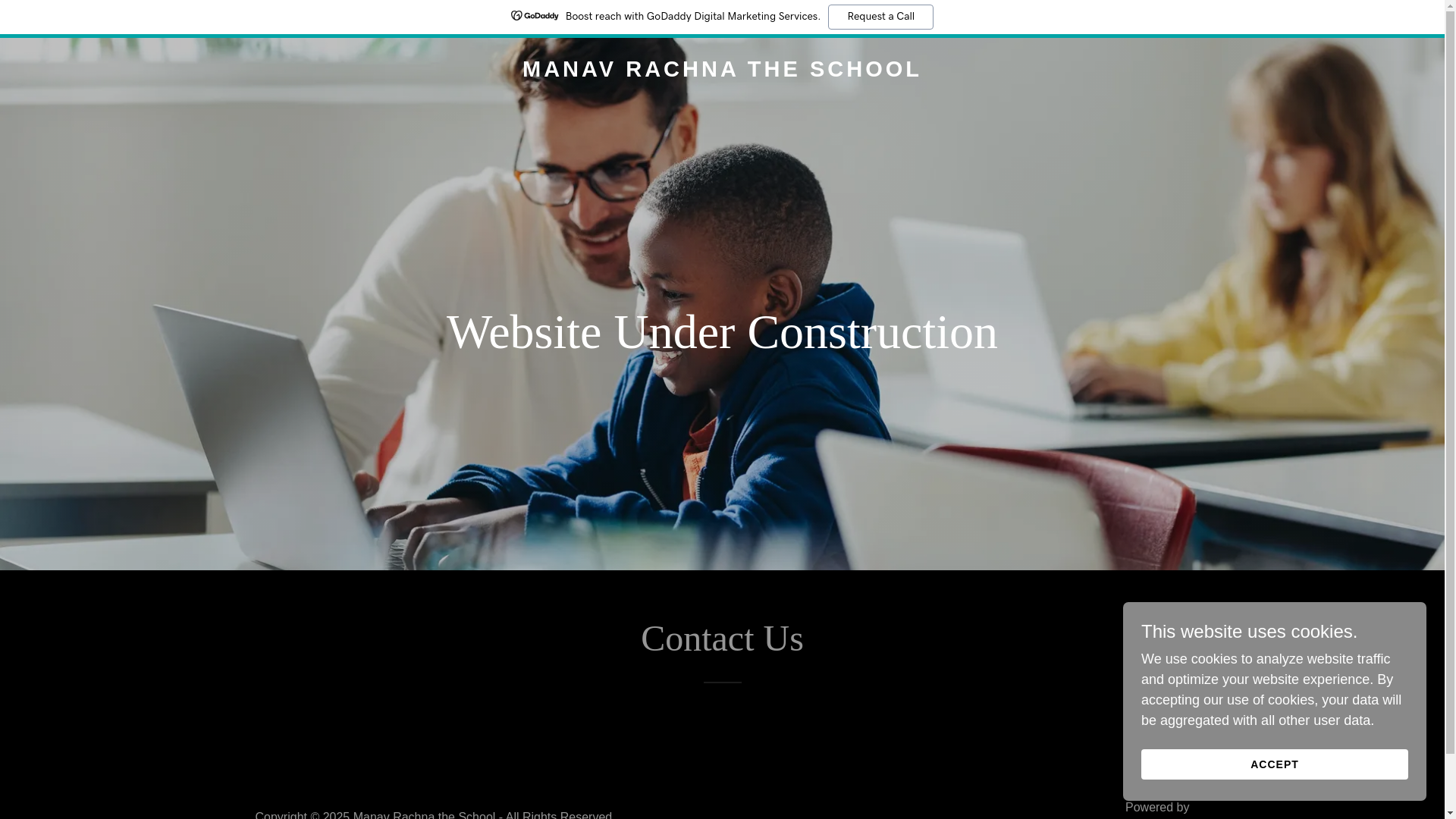 website screenshot of https://manavrachnatheschool.com/