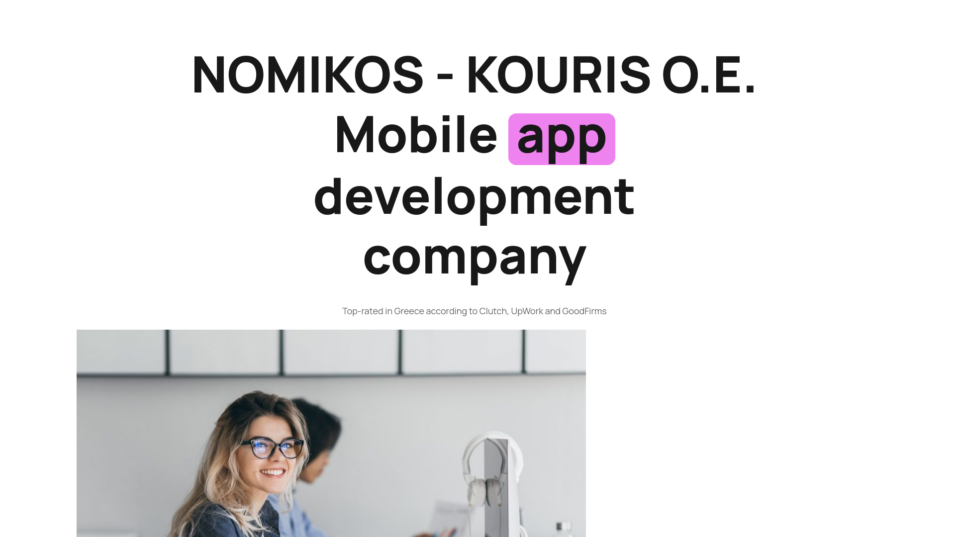website screenshot of https://nomikoskourisoe.com/