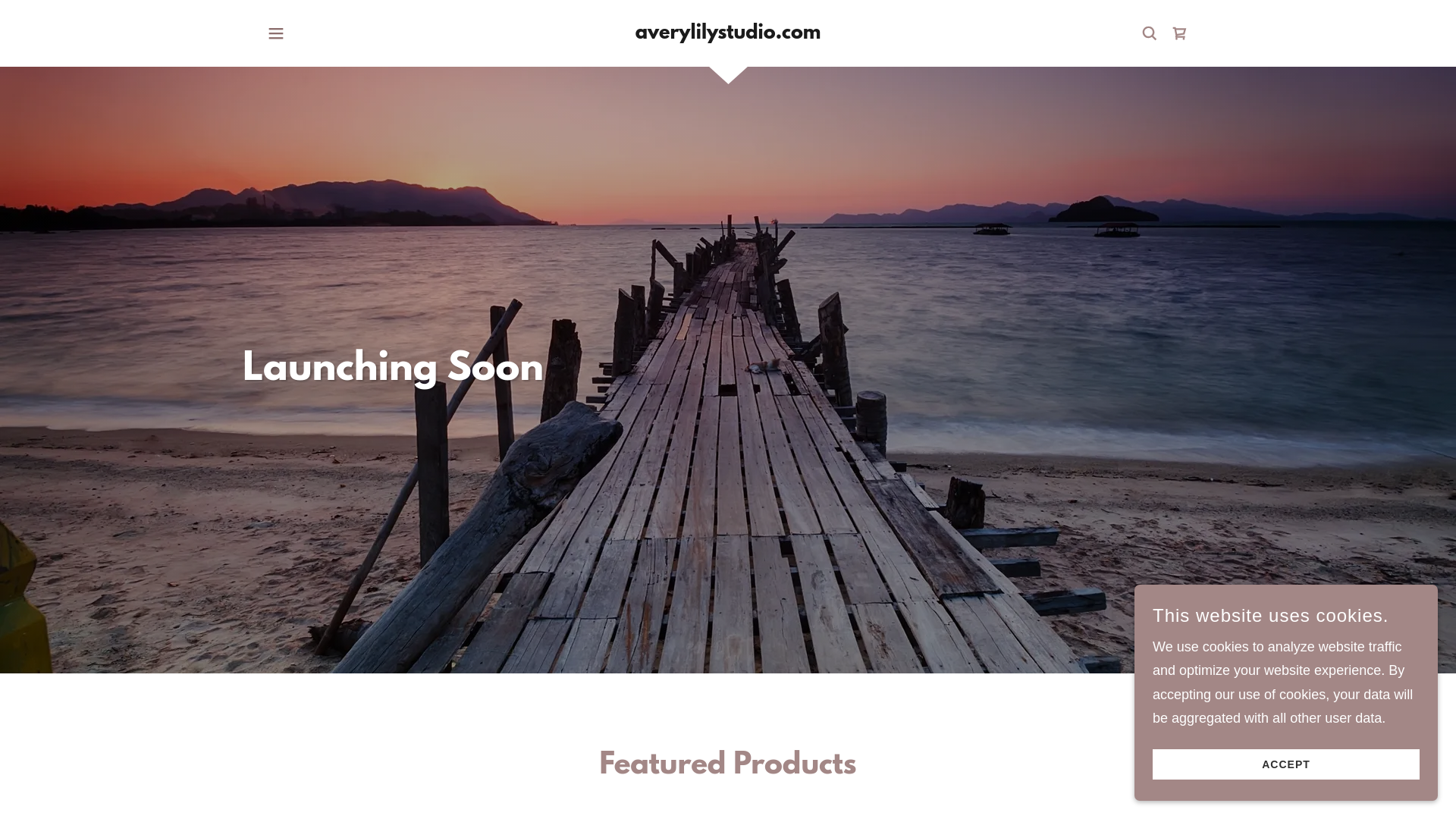 website screenshot of https://averylilystudio.com/