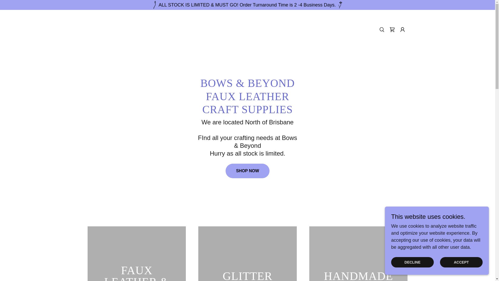 website screenshot of https://bowsandbeyondfauxleathercrafts.com/
