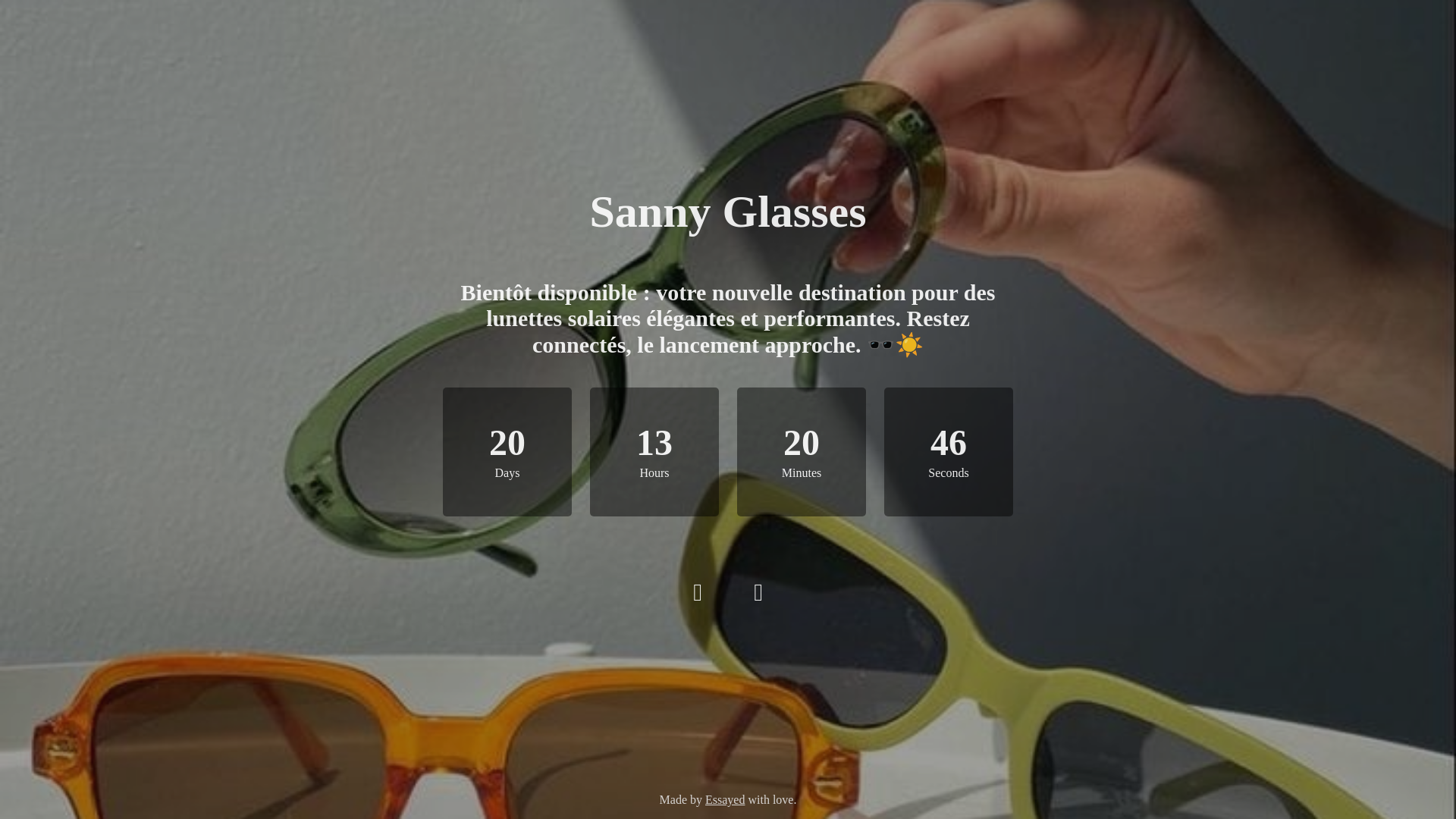 website screenshot of https://sannyglasses.com/