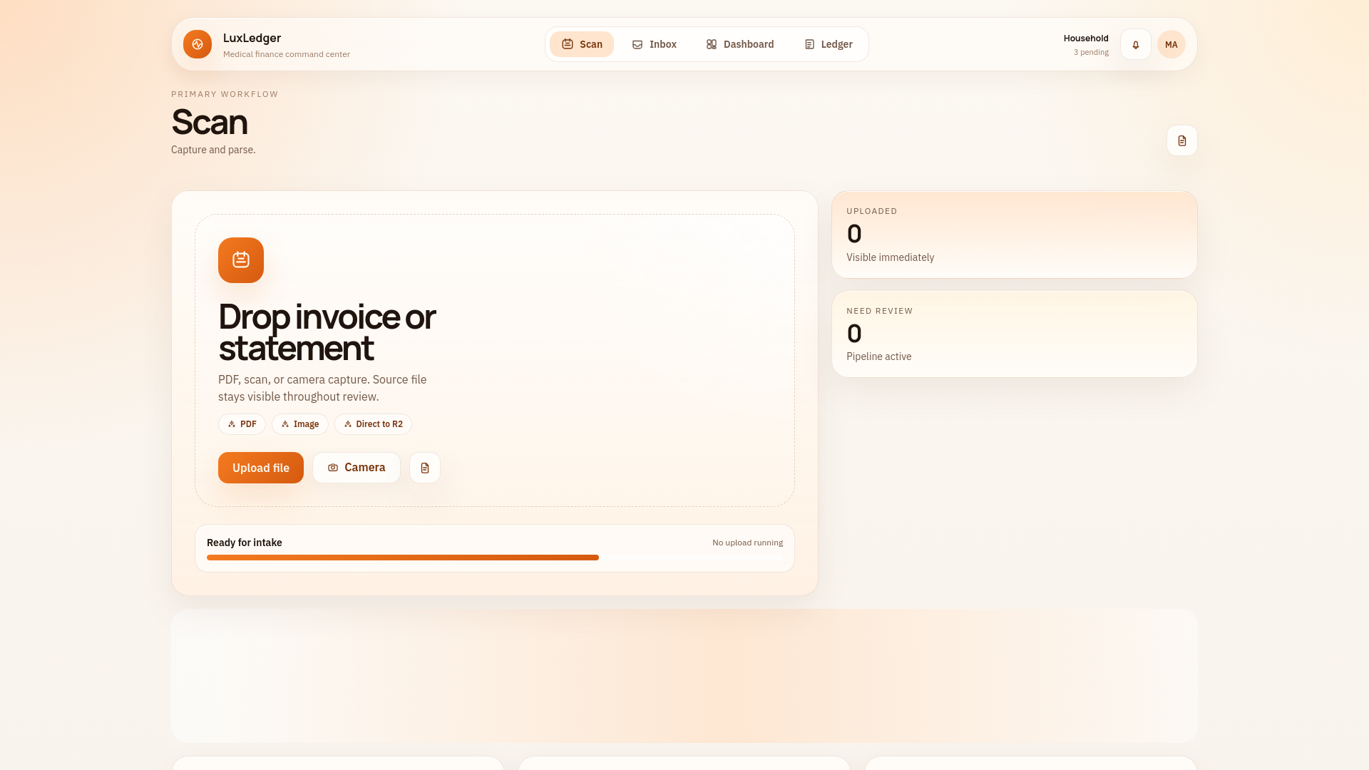 website screenshot of https://luxledger-web.pages.dev/