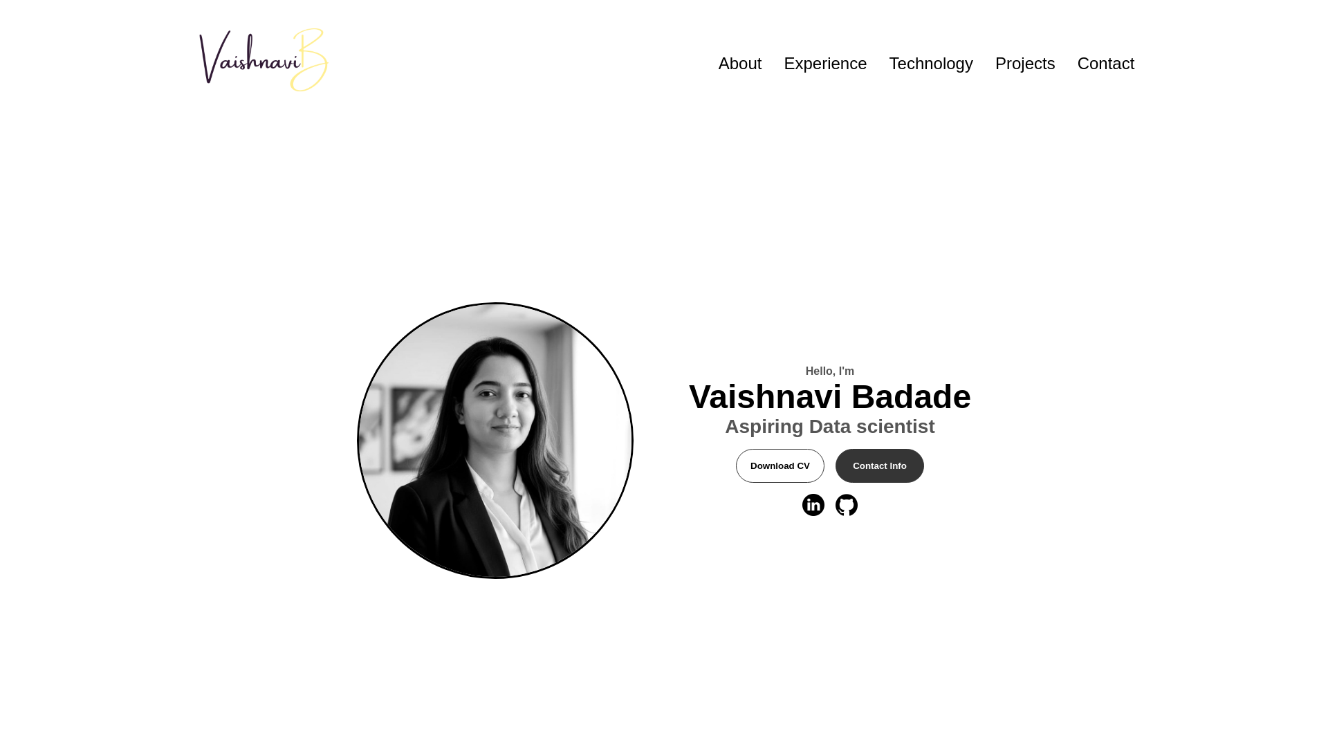 website screenshot of https://vaishnavi-badade.pages.dev/