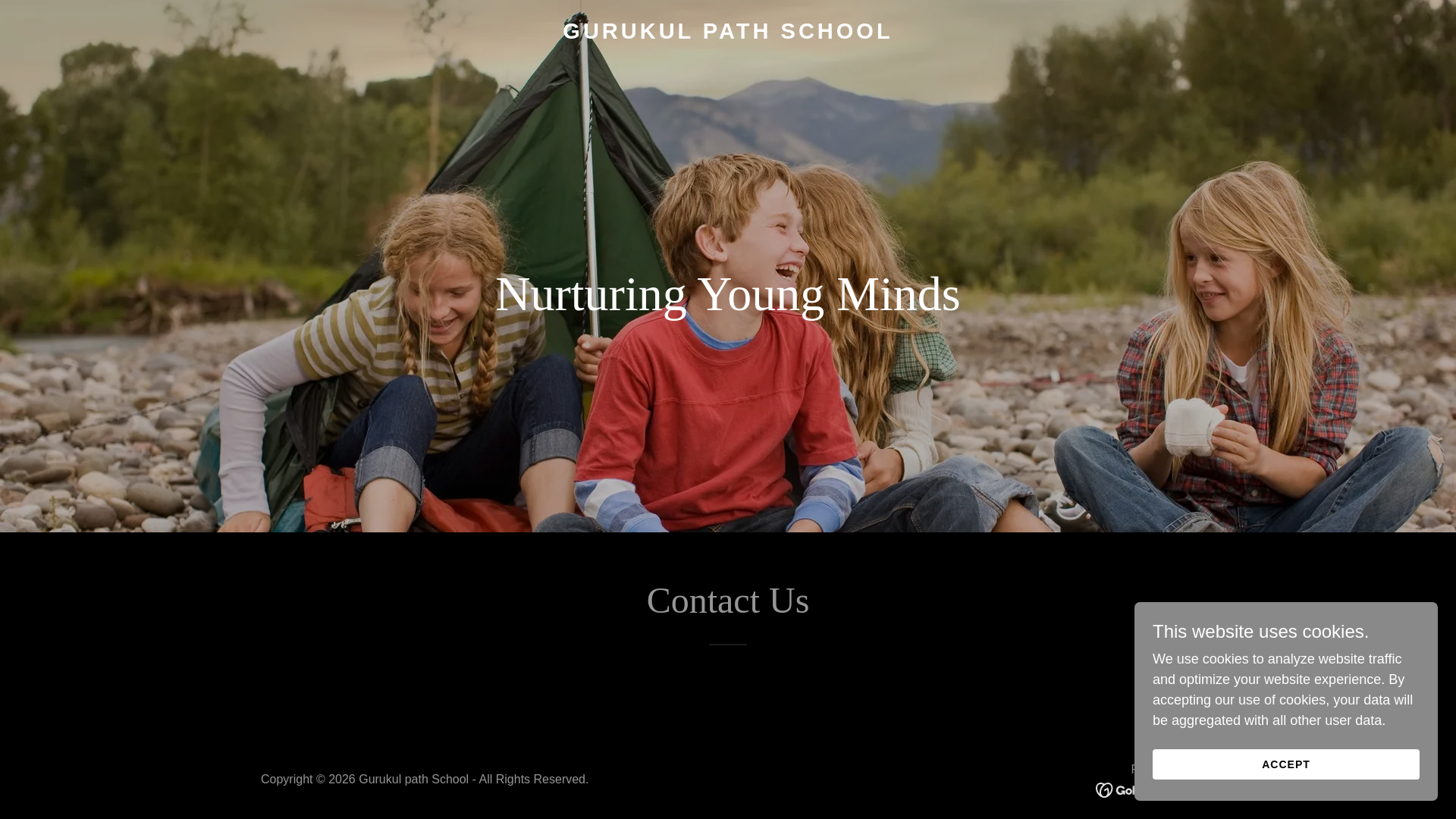 website screenshot of https://gurukulapathschool.com