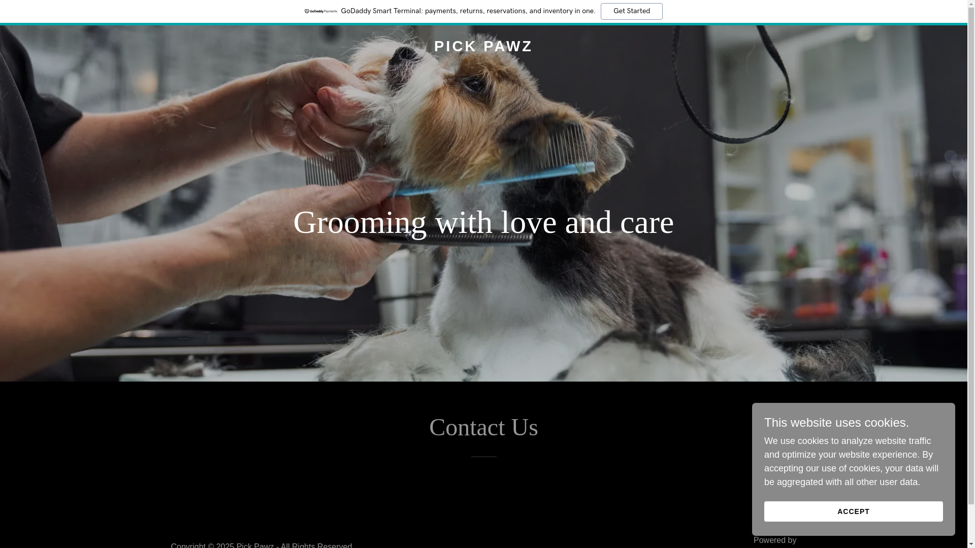 website screenshot of https://pickpawz.com/