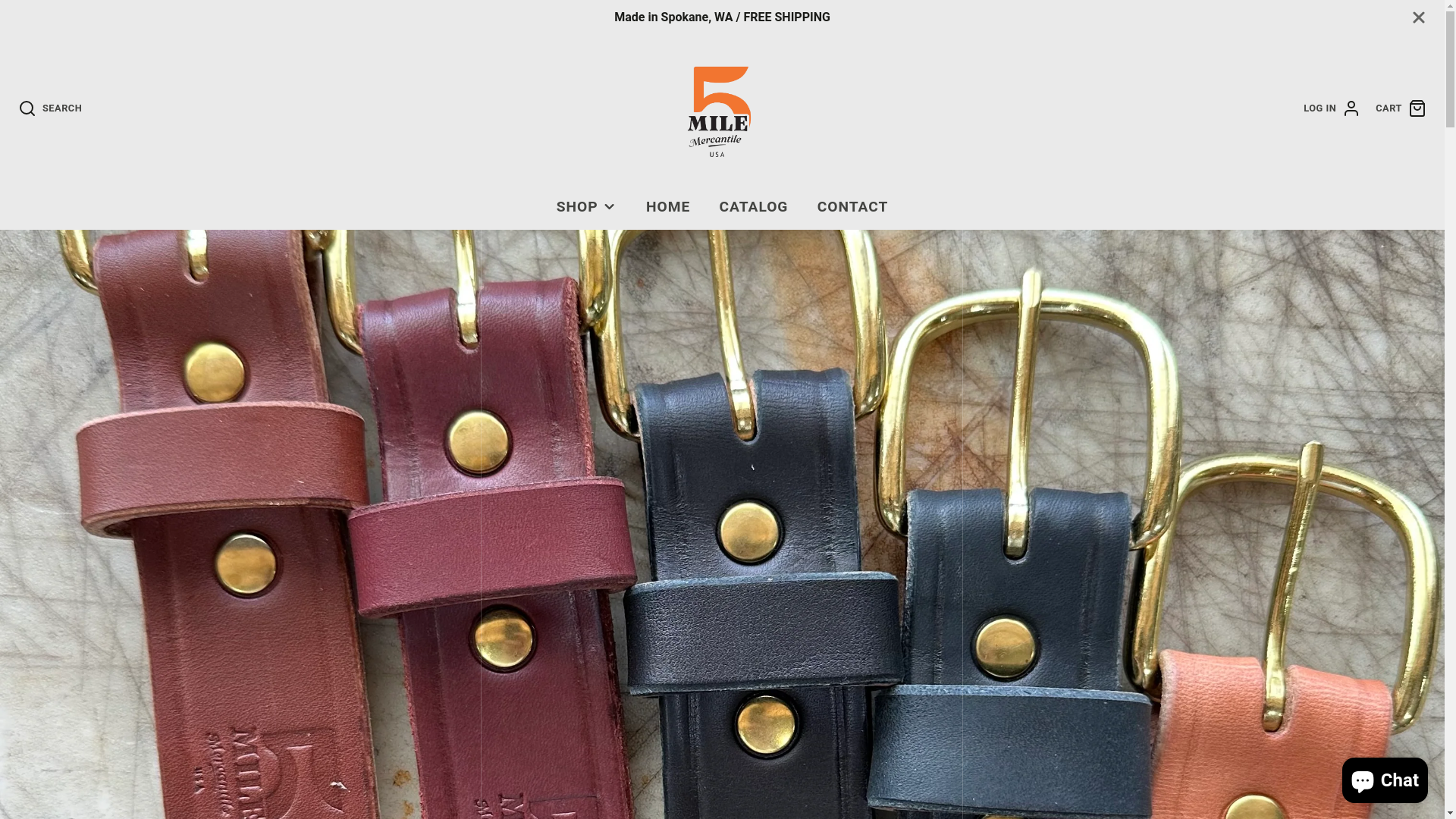 website screenshot of https://cruzcustombootsandshoes.com/