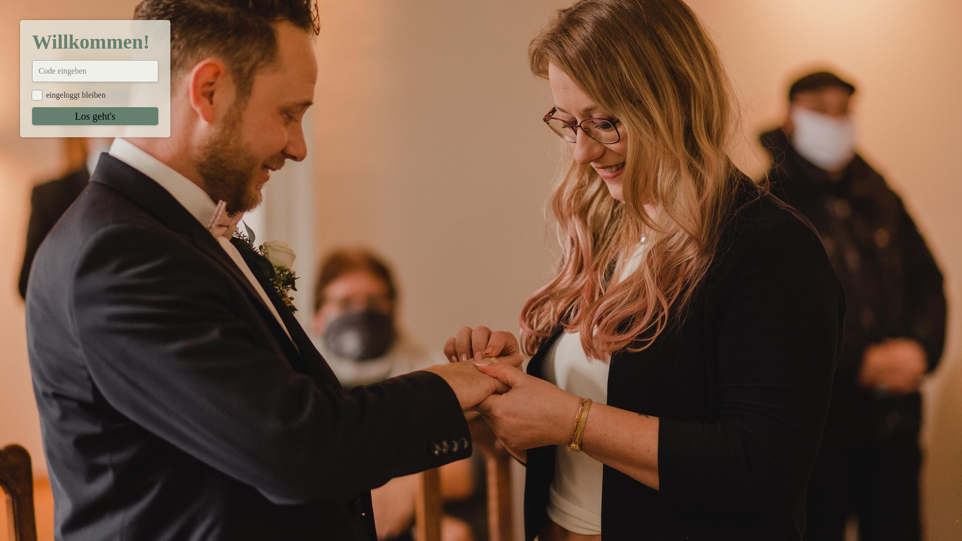 website screenshot of https://hochzeit-jennifer-und-michel.de/
