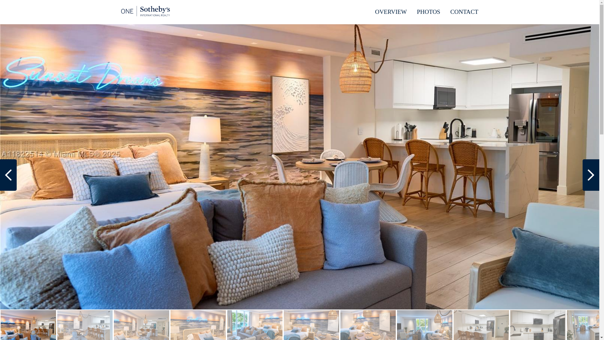 website screenshot of https://roneypalace329.com/