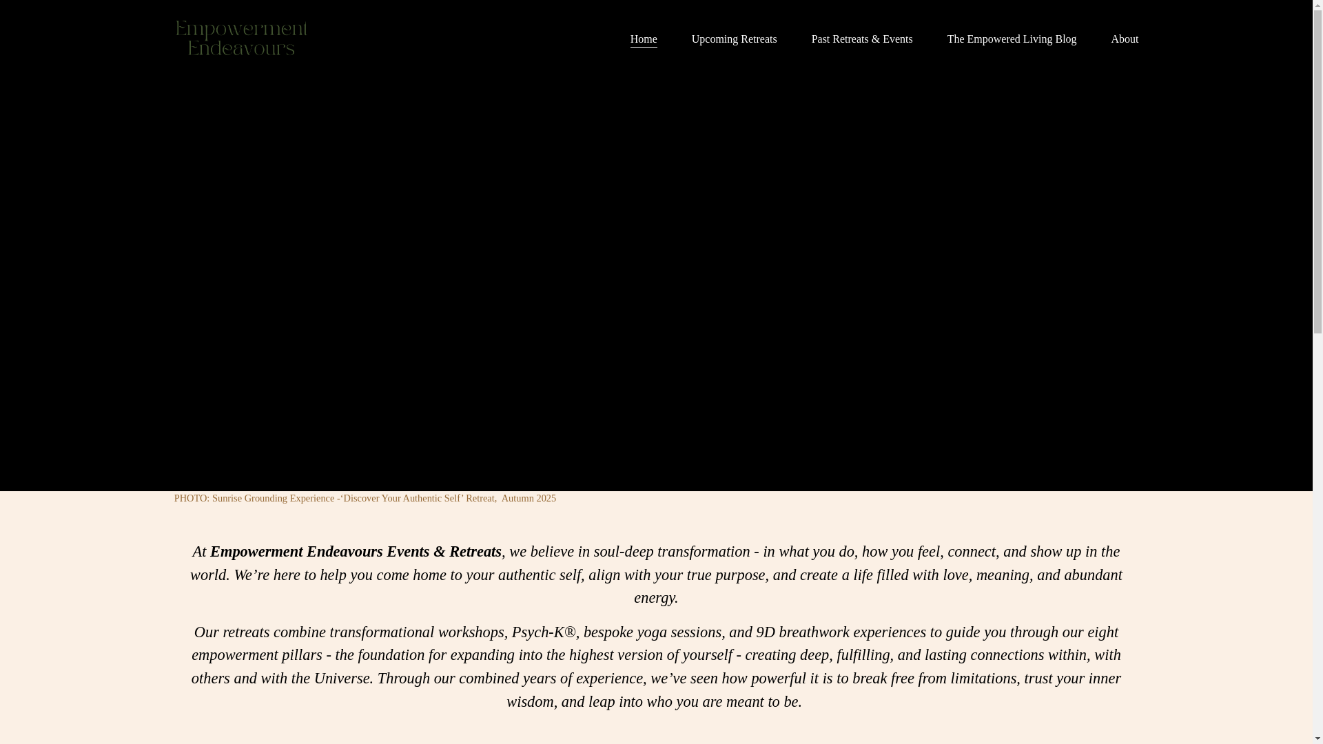 website screenshot of https://phoebemac.com/