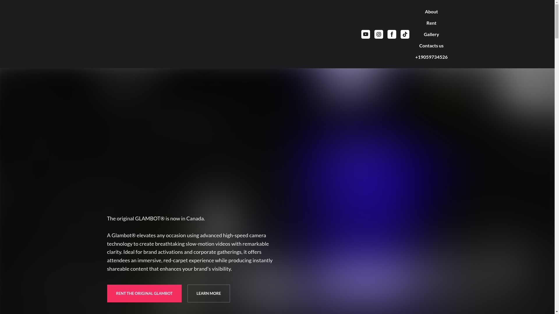 website screenshot of https://glambotredcarpet.com/