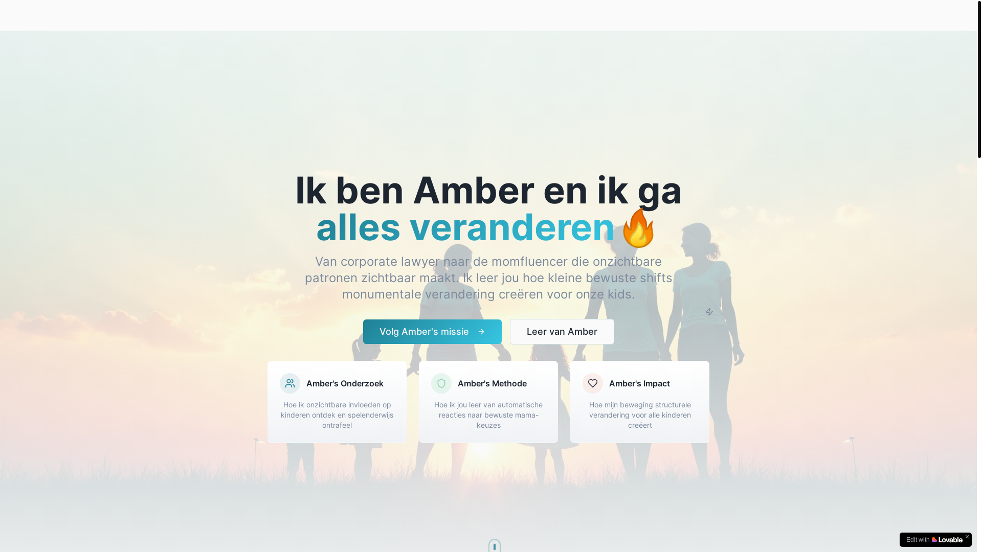 website screenshot of https://themomfluencer.org/