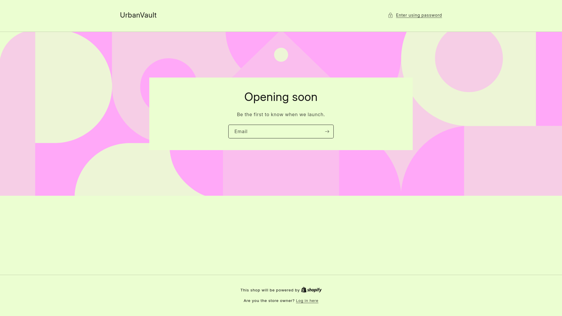website screenshot of https://urbanvaultclothing.com/
