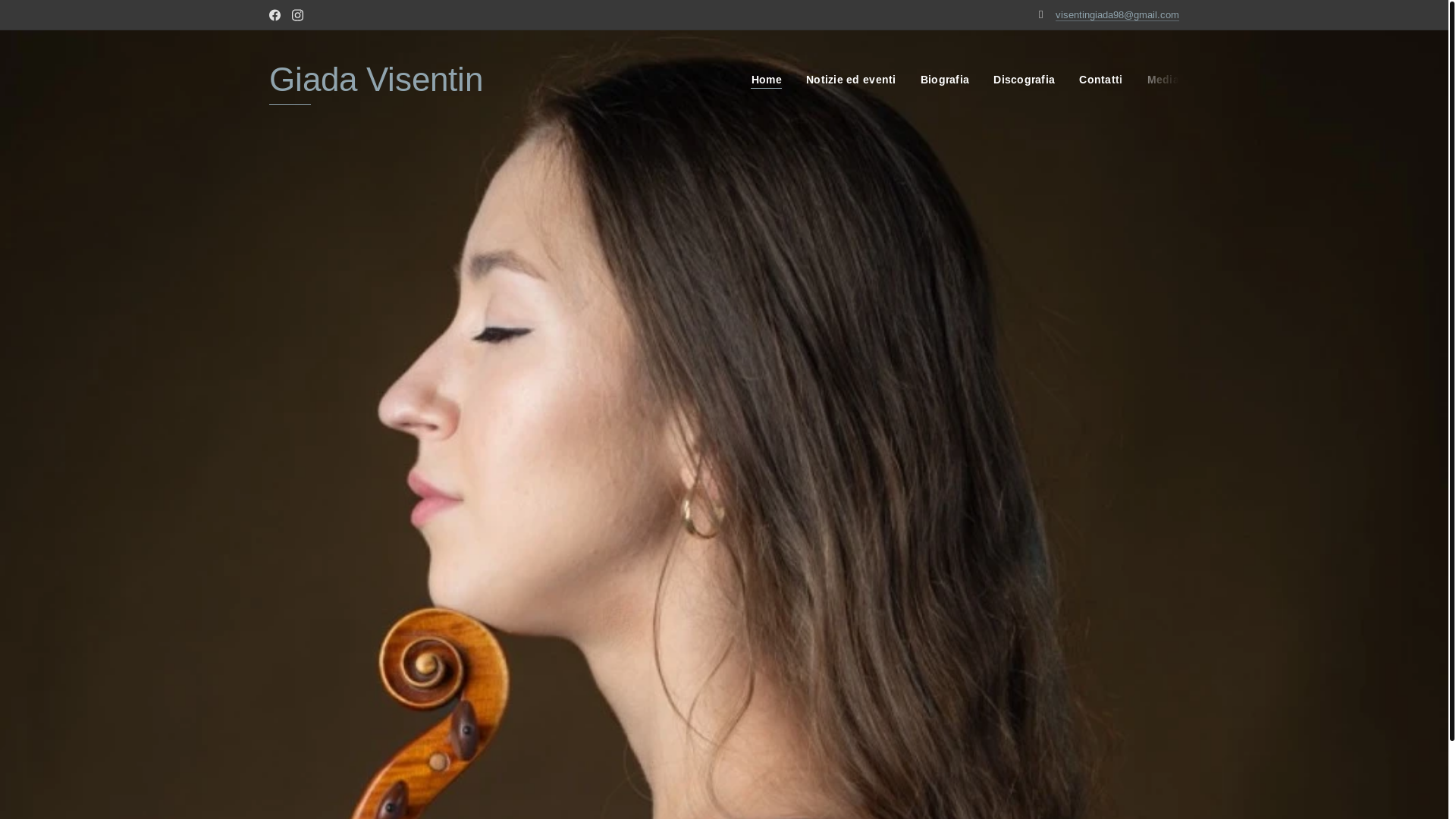 website screenshot of https://giadavisentinviolinist.com/