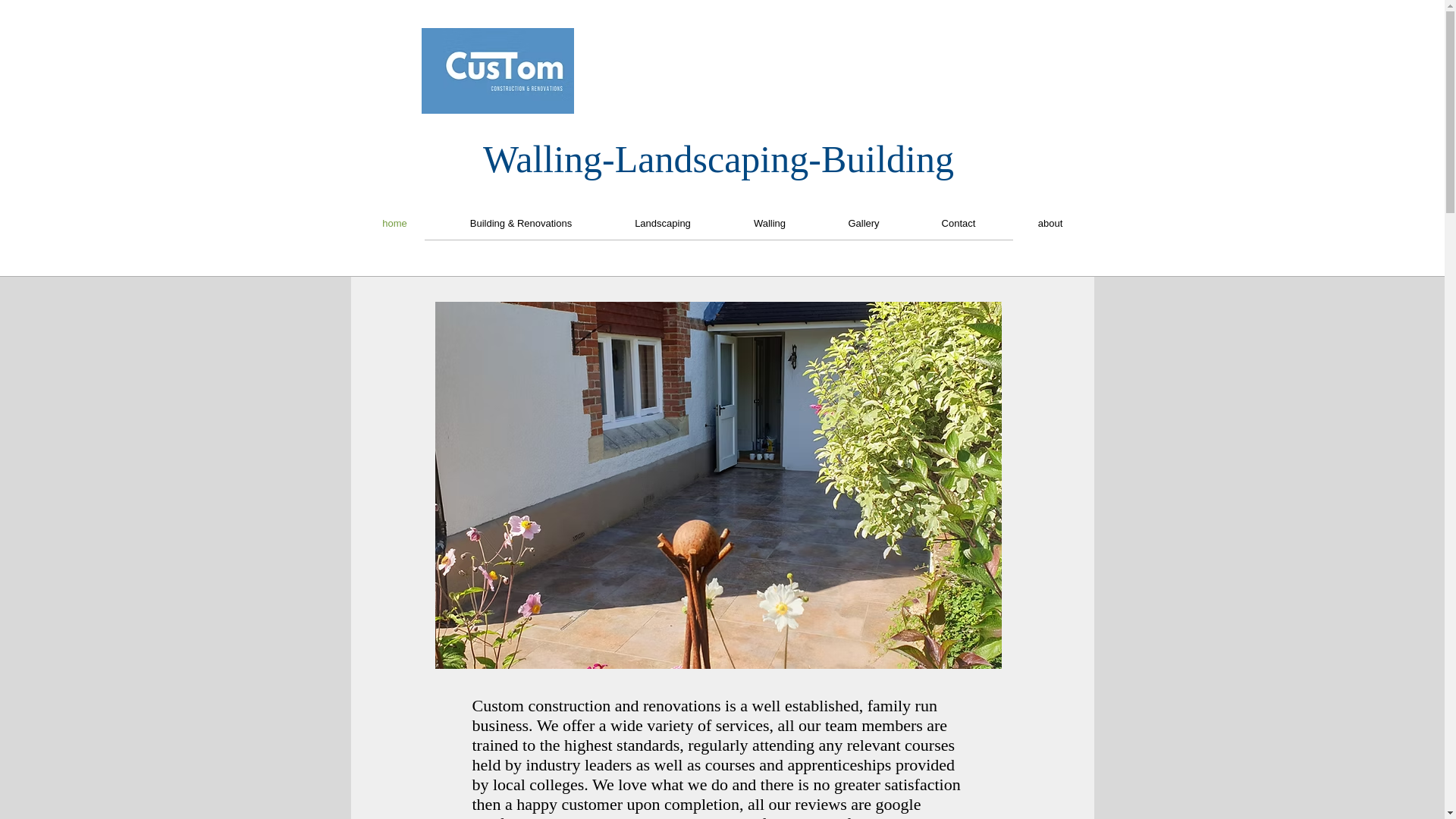 website screenshot of https://customrenovate.co.uk/