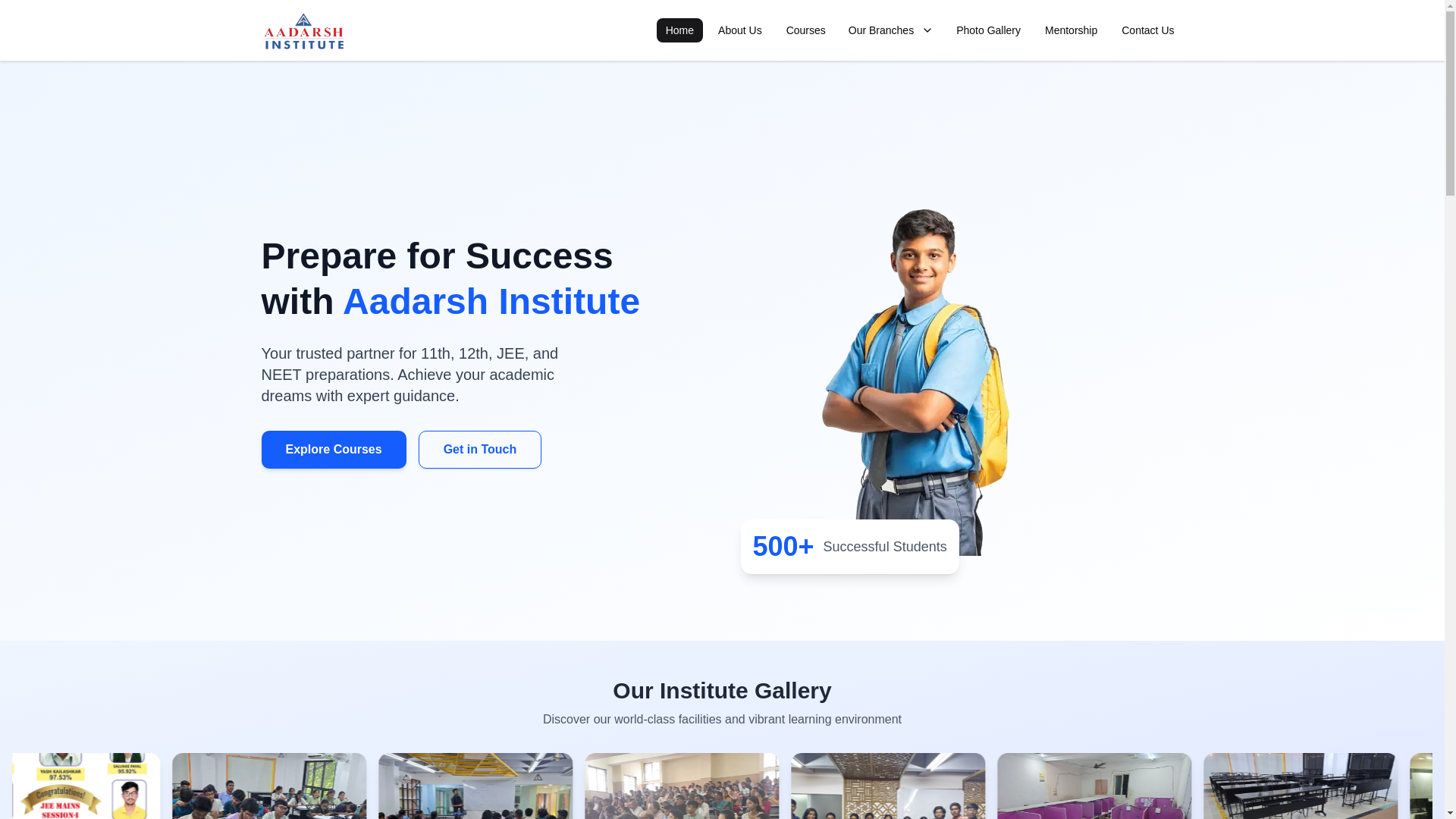 website screenshot of https://aadarshinstitute.pages.dev/