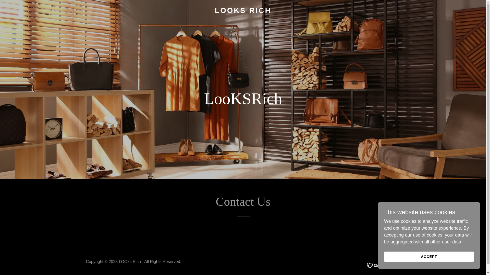 website screenshot of https://looksrich.in/