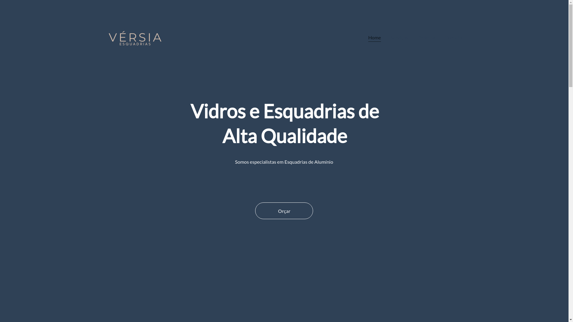 website screenshot of https://versiaesquadrias.com.br/