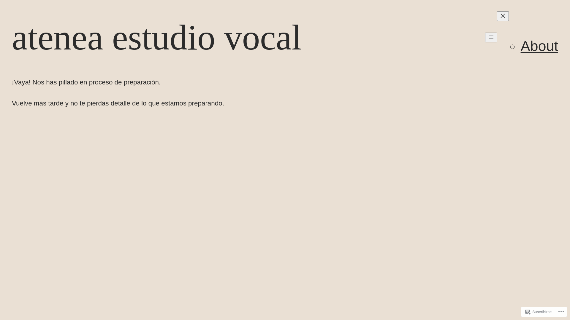 website screenshot of https://ateneaestudiovocal.com/