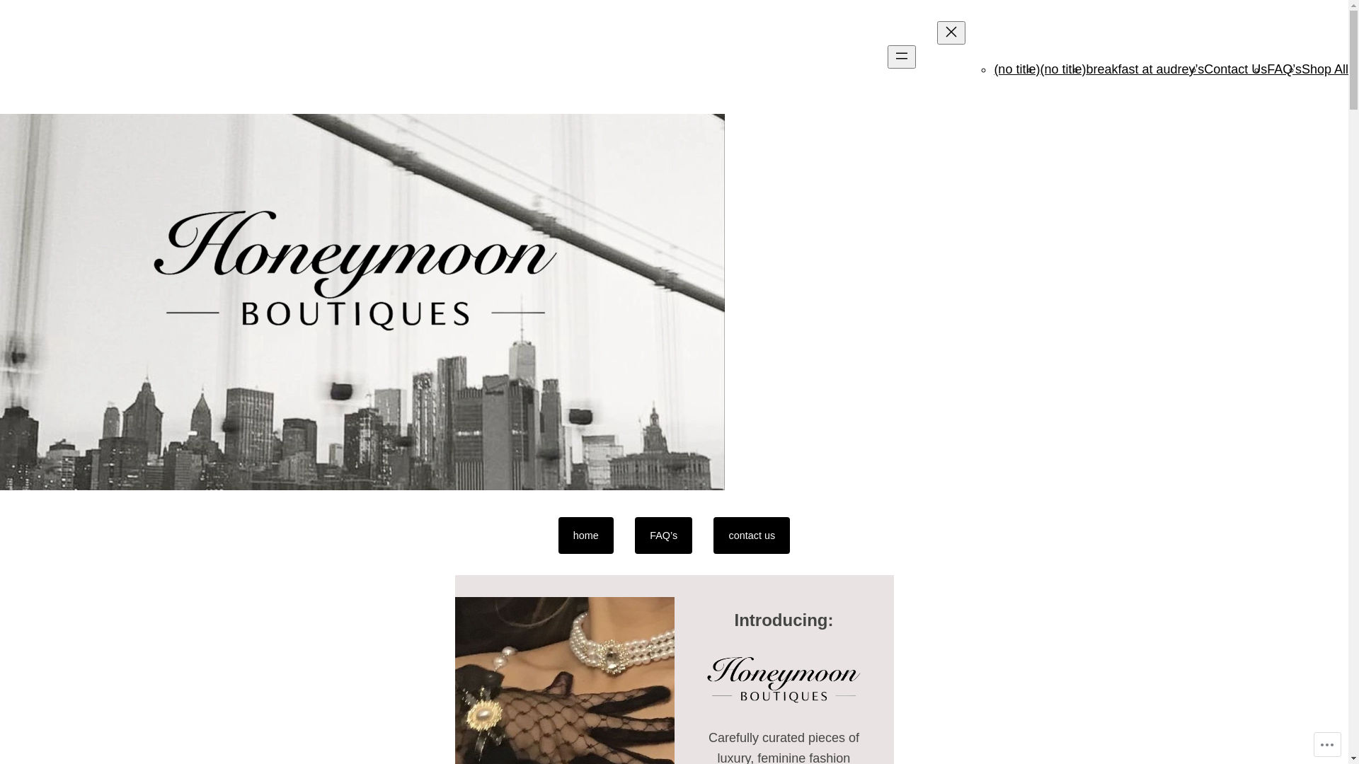 website screenshot of https://honeymoon-boutiques.com/