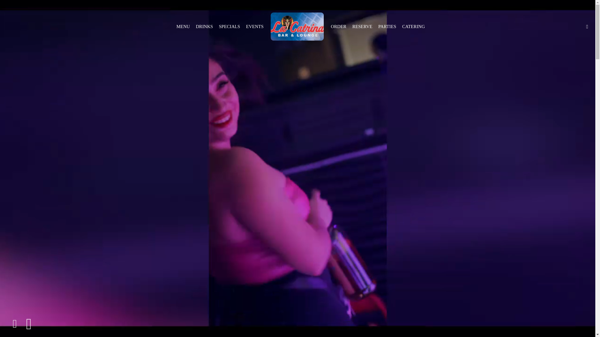 website screenshot of https://lacatrinabarandlounge.com/