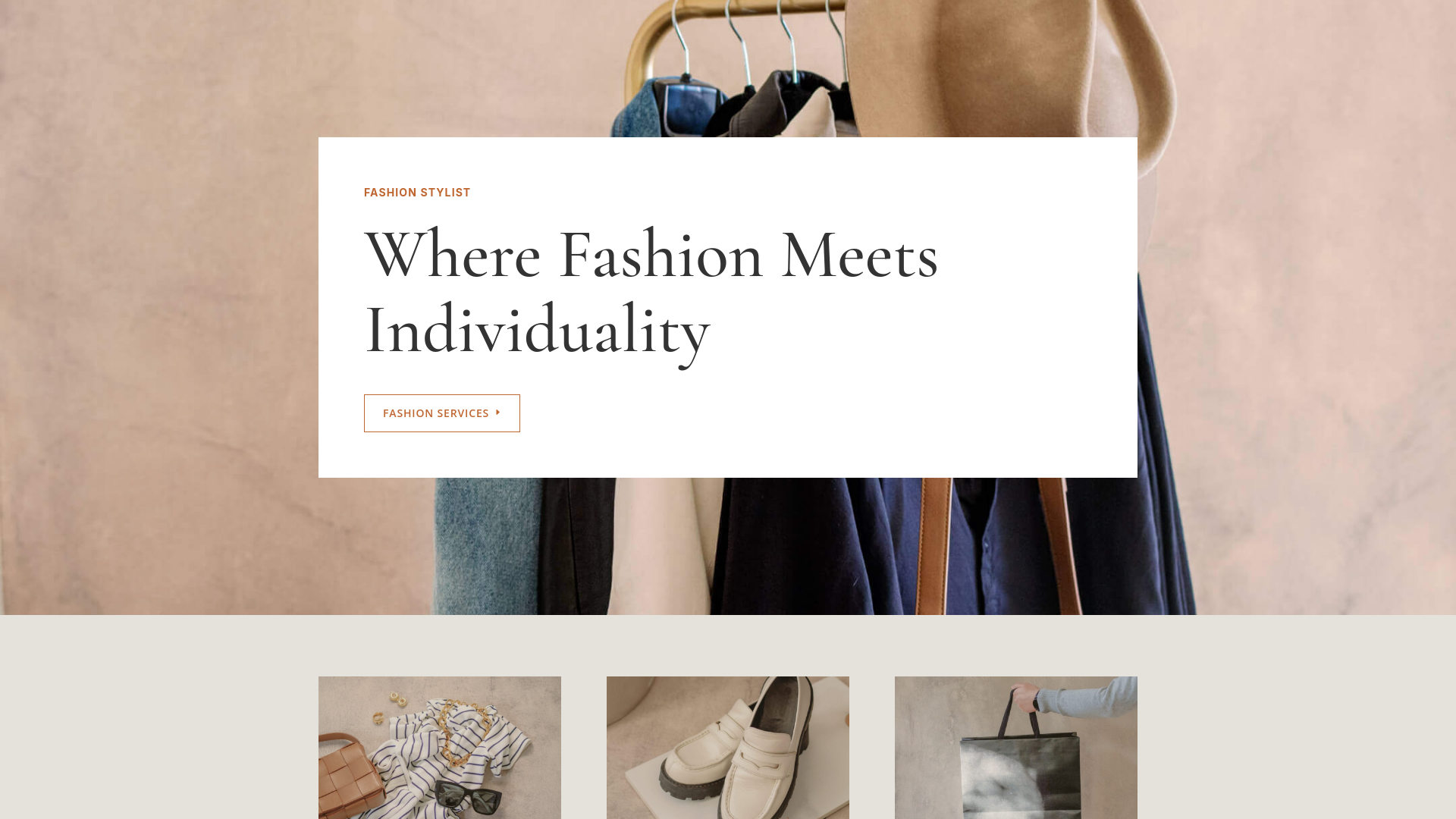 website screenshot of https://simplyrichcloset.com/