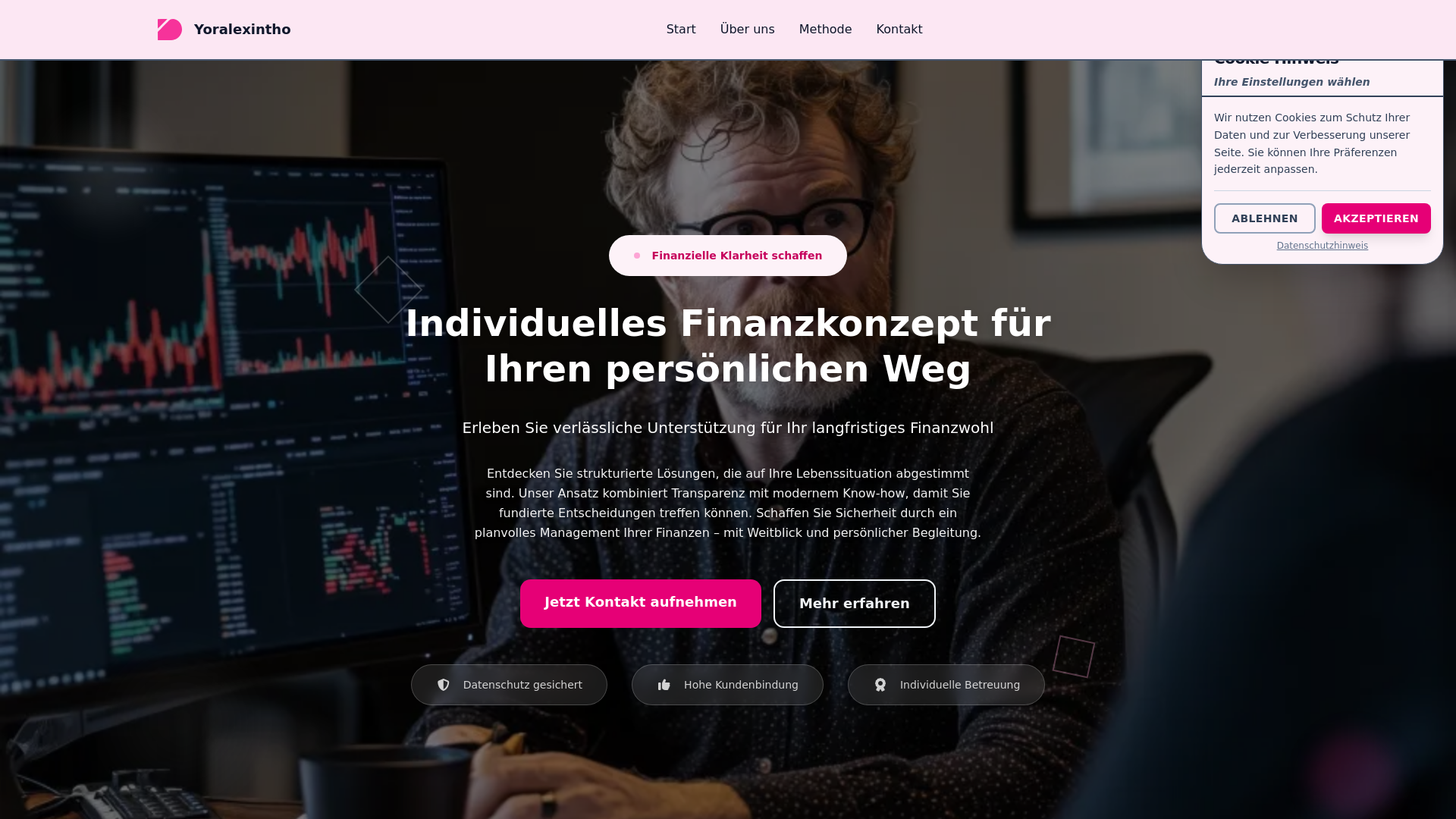 website screenshot of https://yoralexintho.world