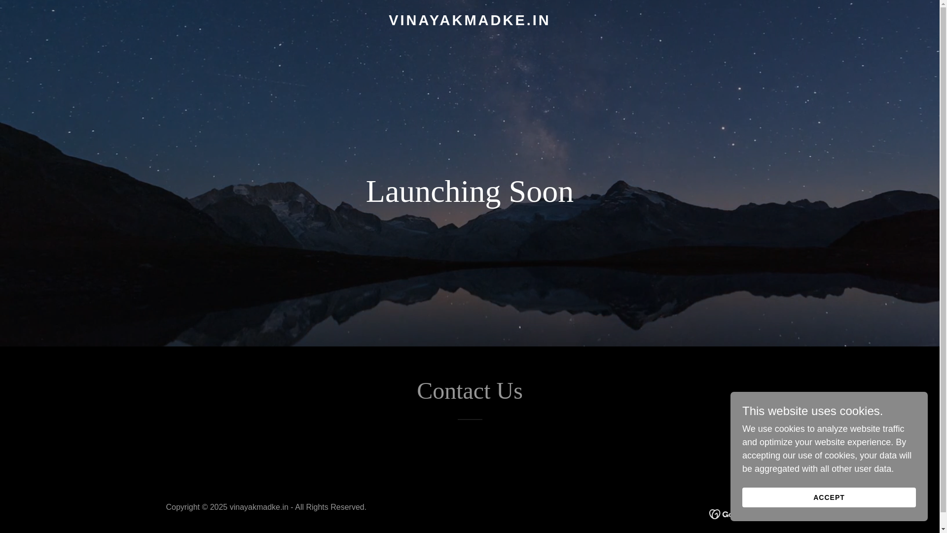 website screenshot of https://vinayakmadke.in/