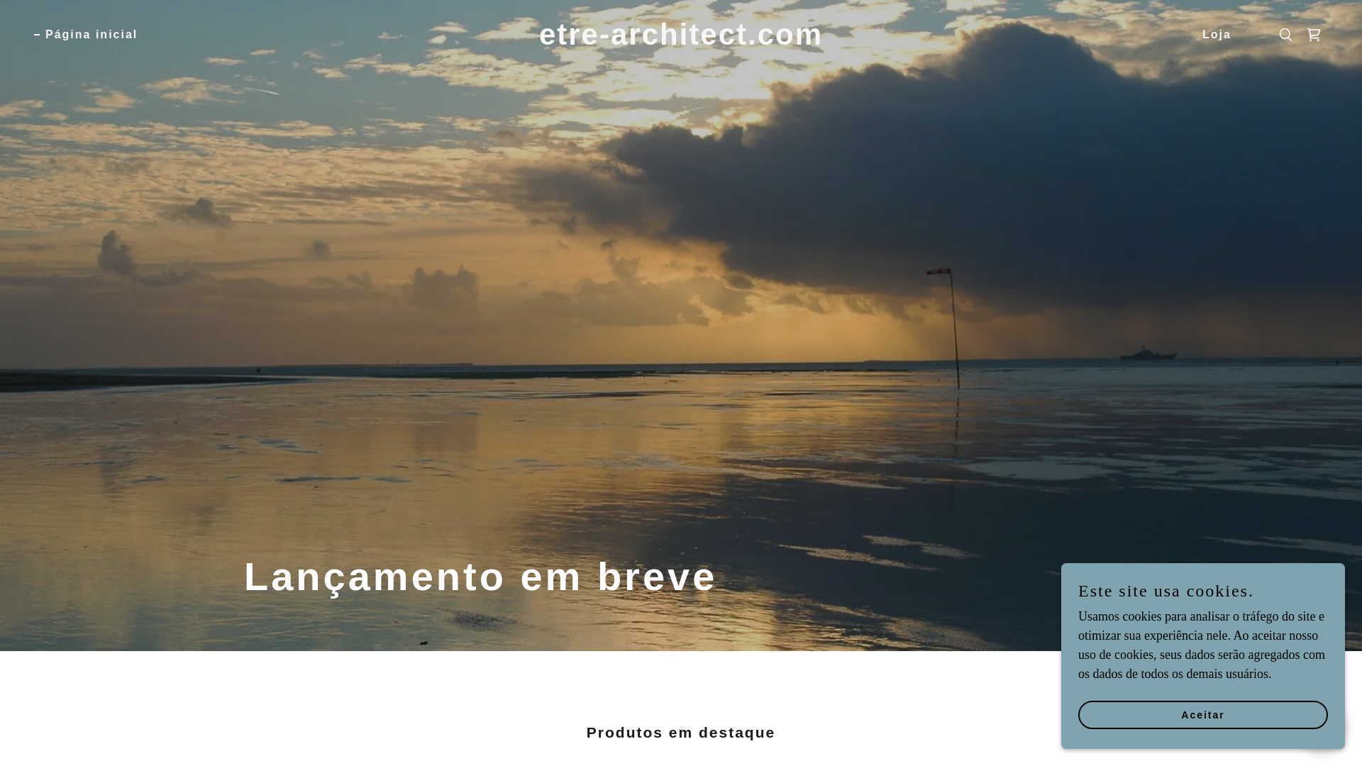 website screenshot of https://etre-architect.com/