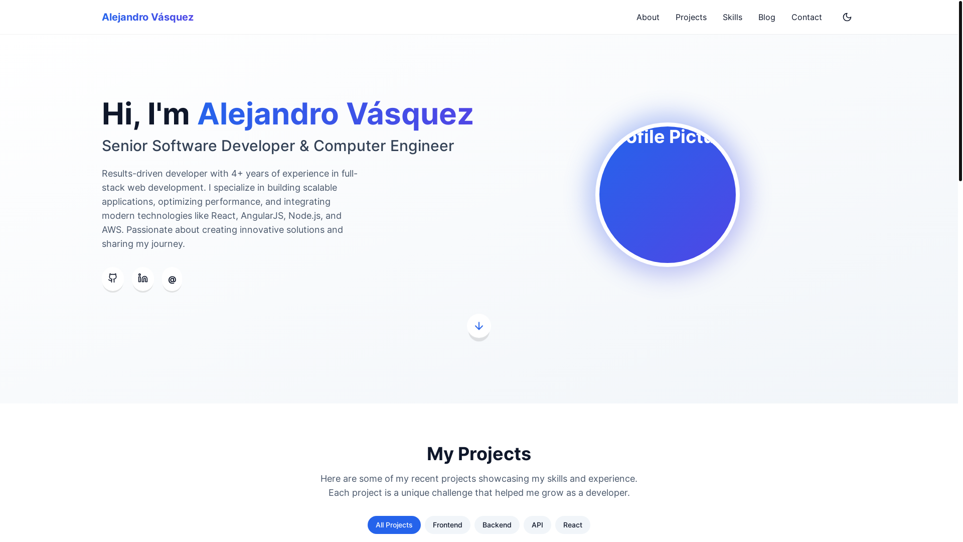 website screenshot of https://alejandrovasquez.dev/
