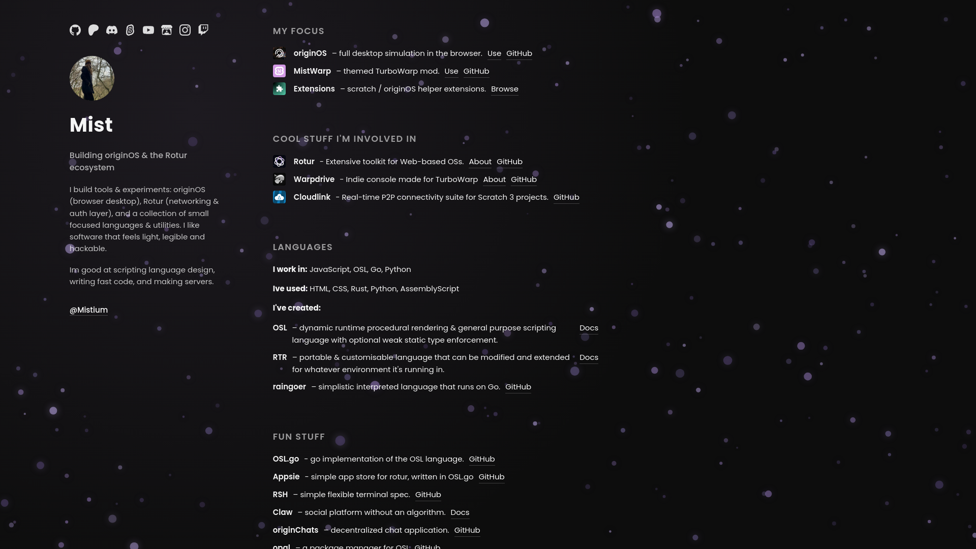 website screenshot of https://mistium.com/