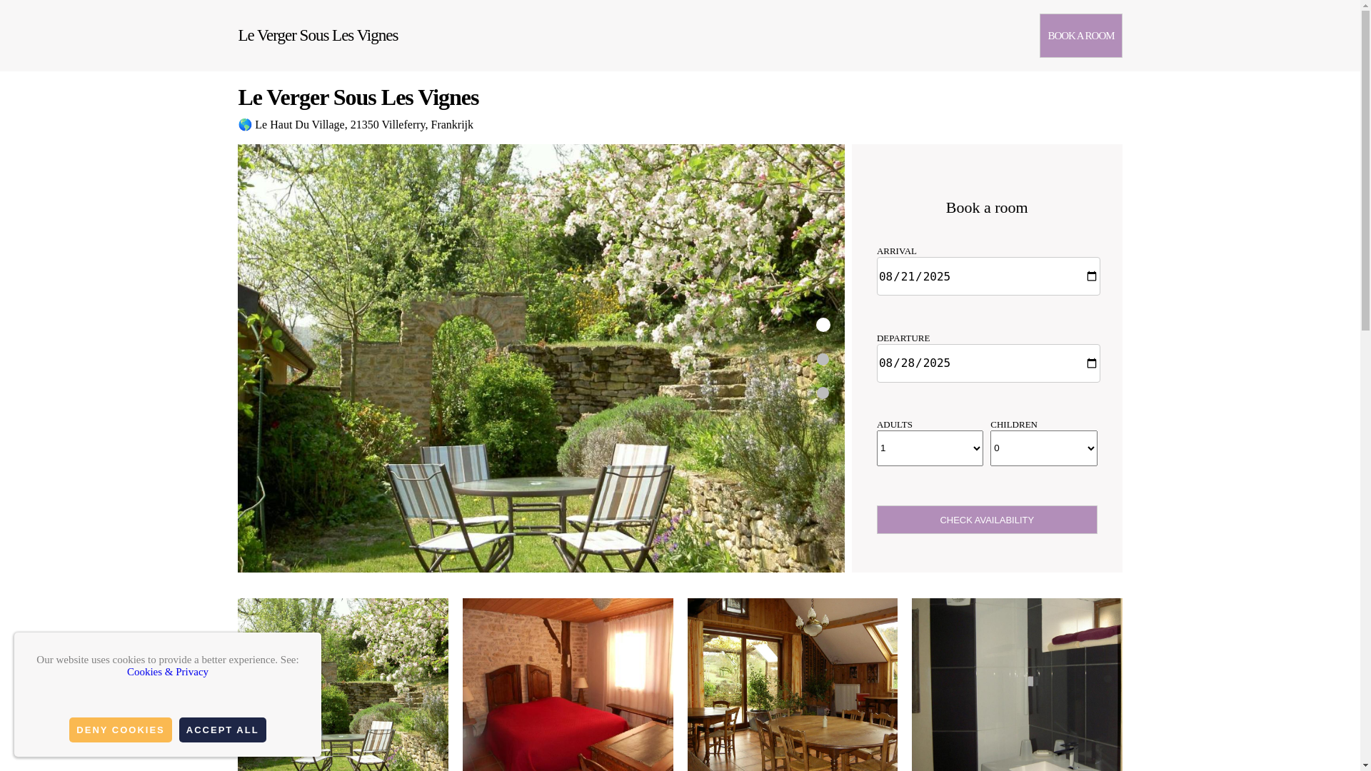 website screenshot of https://le-verger-sous-les-vignes.org.es/