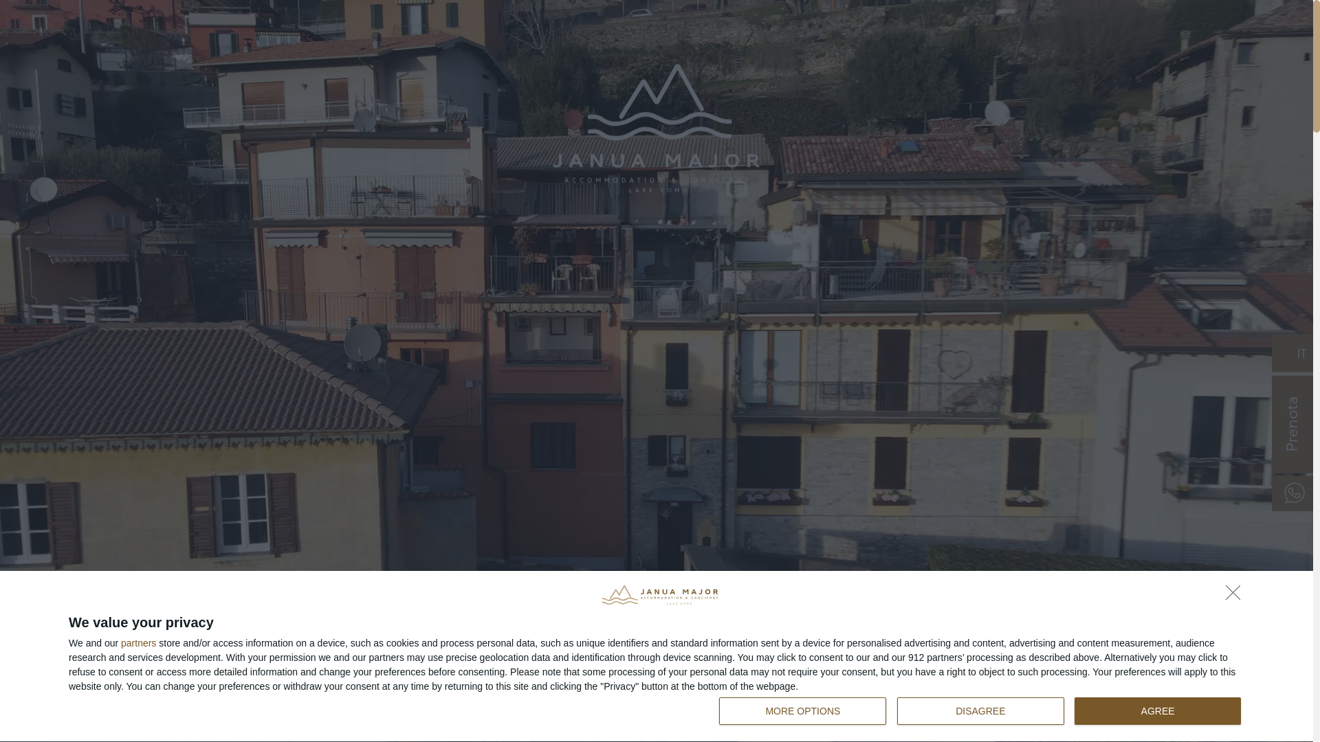website screenshot of https://januamajor.it/